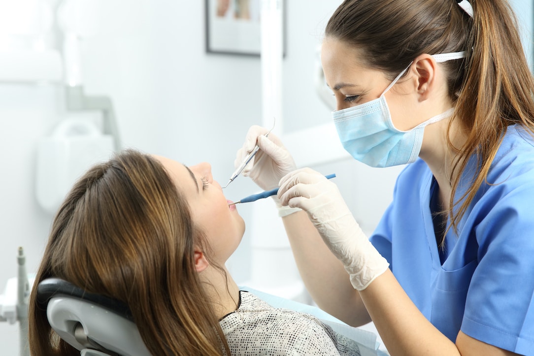 5-reasons-for-a-dental-cleaning-in-the-new-year