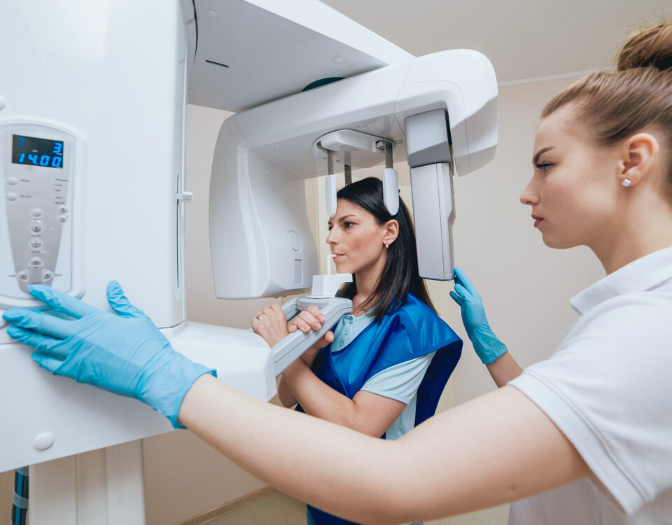 5-things-your-dentist-can-find-with-an-x-ray