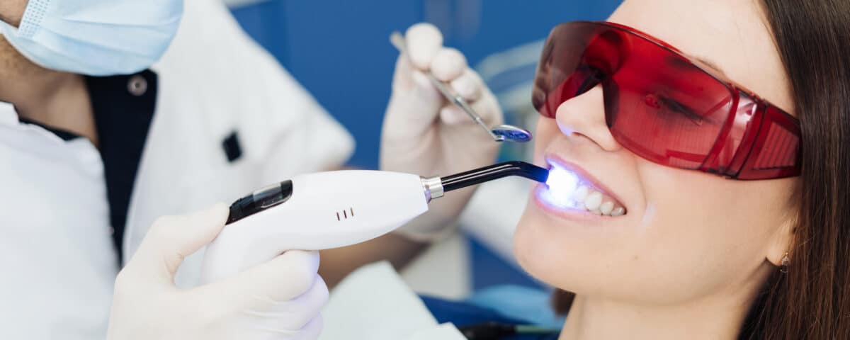 fight-discoloration-with-teeth-whitening