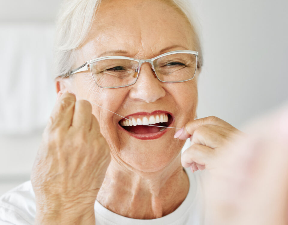 how-to-keep-your-smile-healthy-while-traveling-this-spring-and-summer