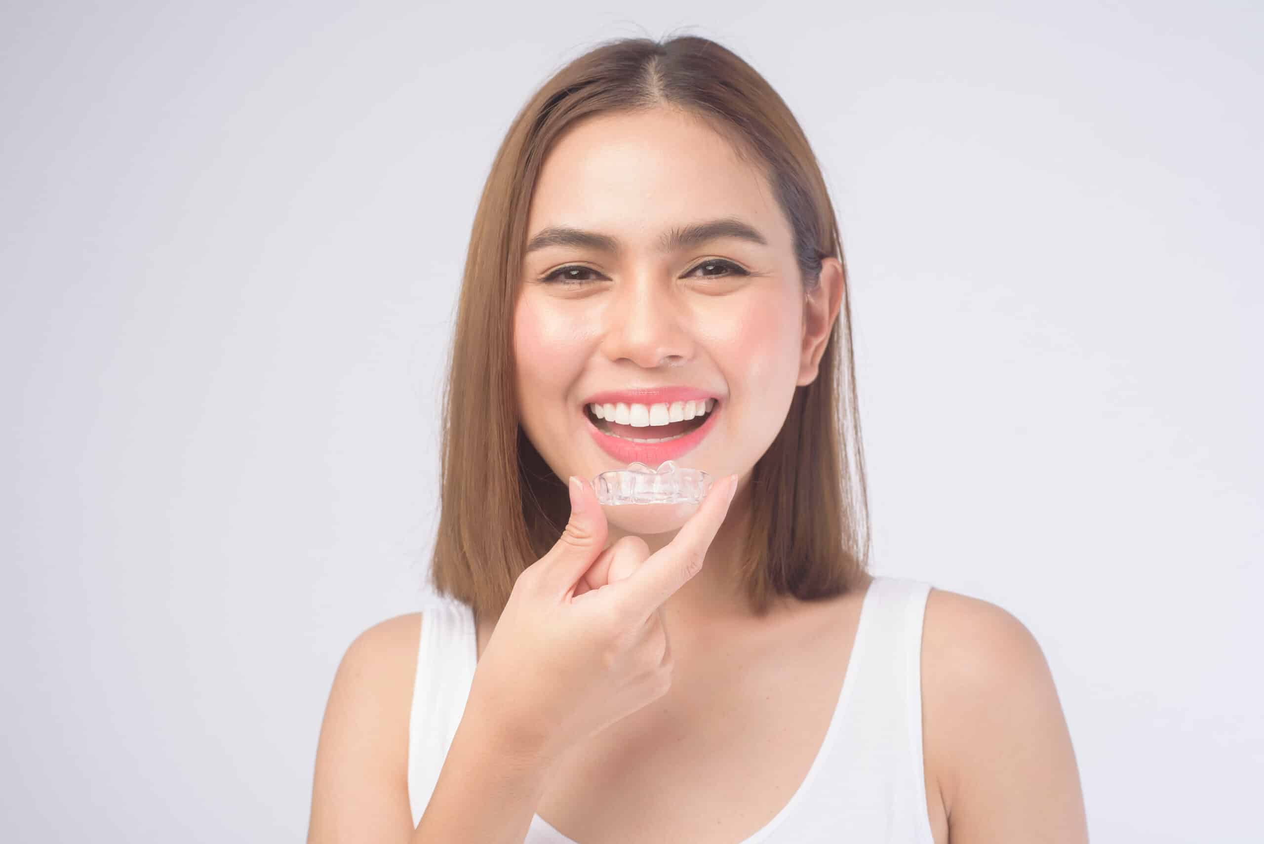 reimagine-your-smile-with-invisalign